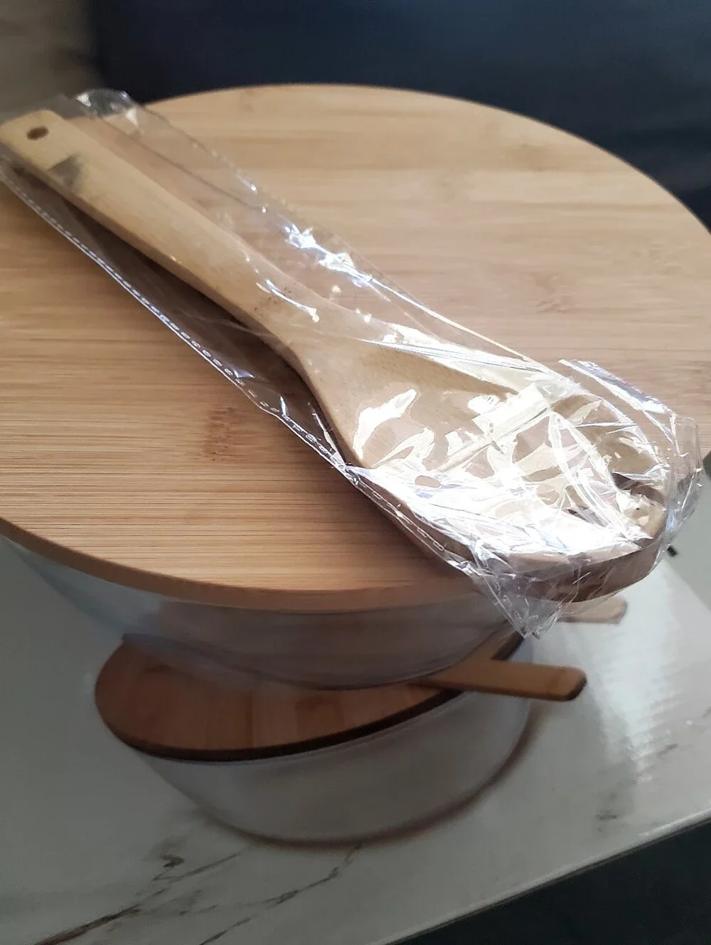 servappétit 3-Piece Salad Bowl Set with Bamboo Lid & Servers - Natural Brown